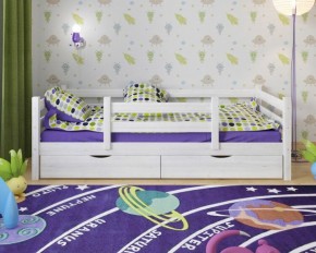 Детская кровать из массива березы Соня-5 (Белый/Лак) в Заводоуковске - zavodoukovsk.mebel-74.com | фото